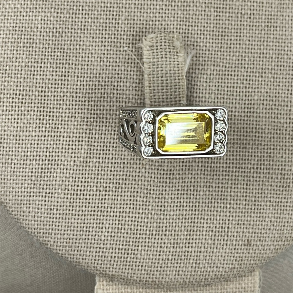 Vintage 925 Sterling Silver SWJ CZ Statement Ring – Yellow Emerald Cut Size 5.75 - Picture 10 of 17